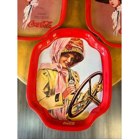 Vintage Graphic Design Coca Cola Trays Lot Of 4 Made In Hong Kong 6” x 7.5” Red - Picture 2 of 14